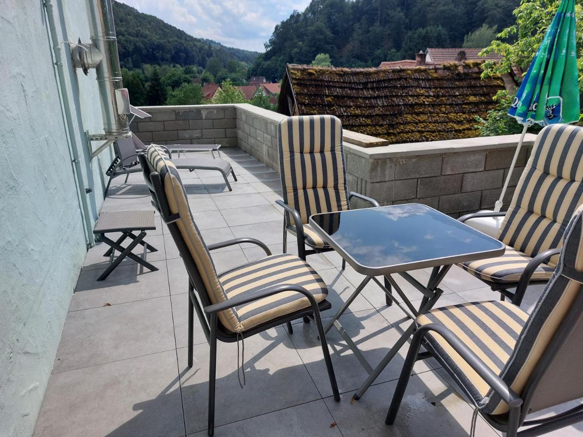 Ferienwohnung Unterm Rappenfels Hinterweidenthal المظهر الخارجي الصورة