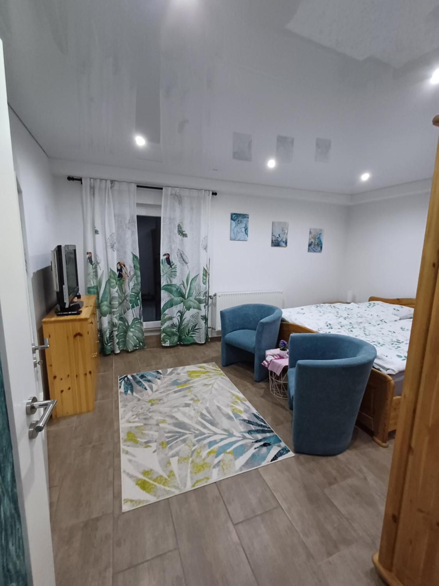 Ferienwohnung Unterm Rappenfels Hinterweidenthal المظهر الخارجي الصورة